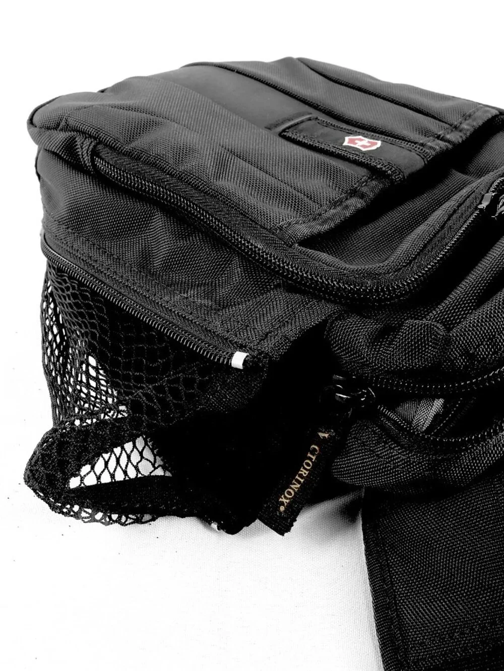 Victorinox Bag Black Solid Crossbody Messenger Bag Style 37041